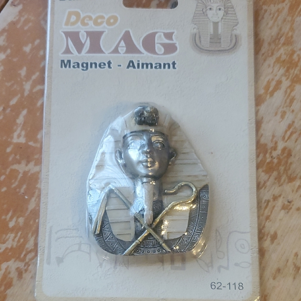 Silver Egyptian Pharaoh Magnet
